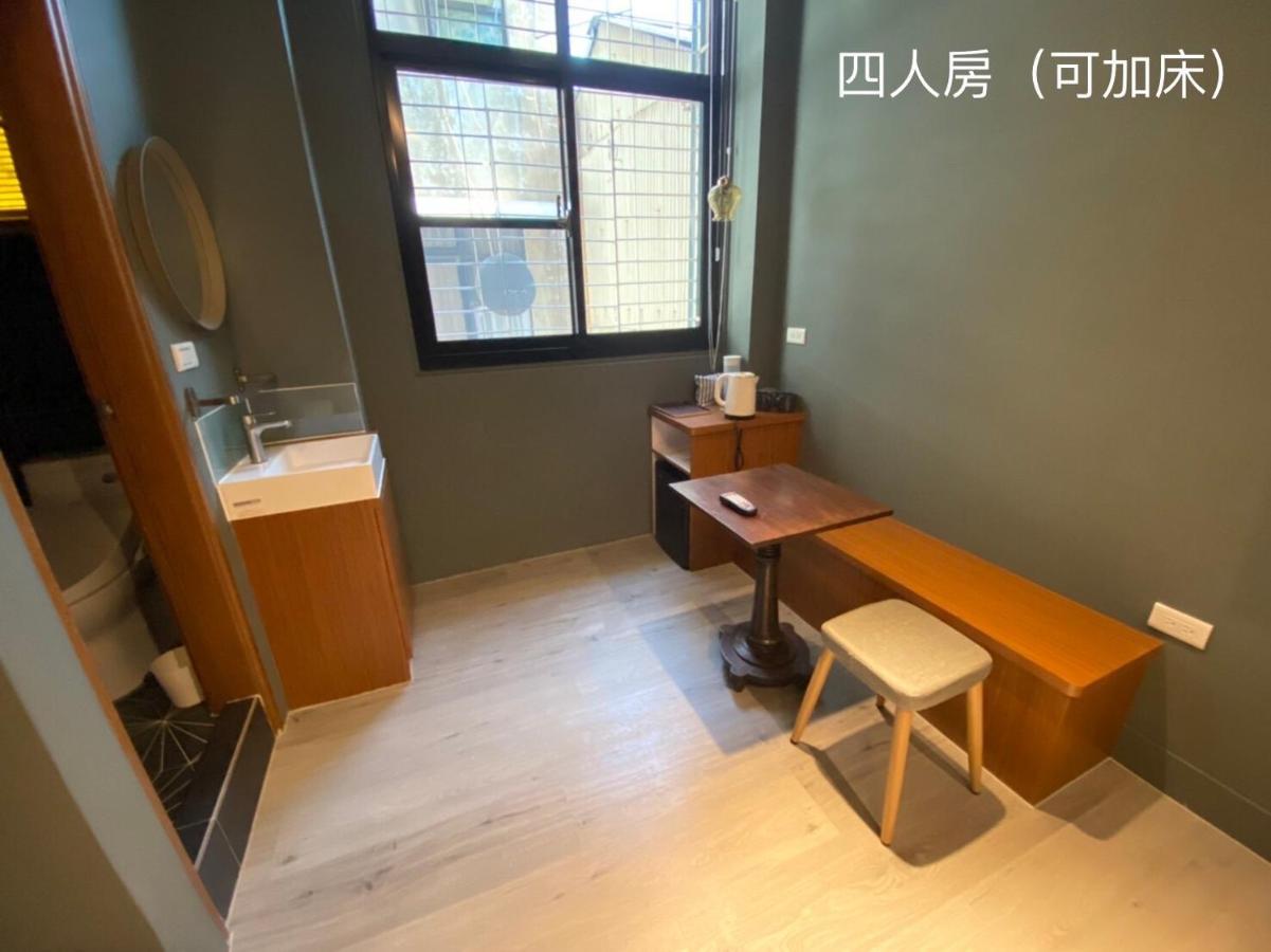 良文旅2館ryou Hotel Vintage - II Tainan Zewnętrze zdjęcie