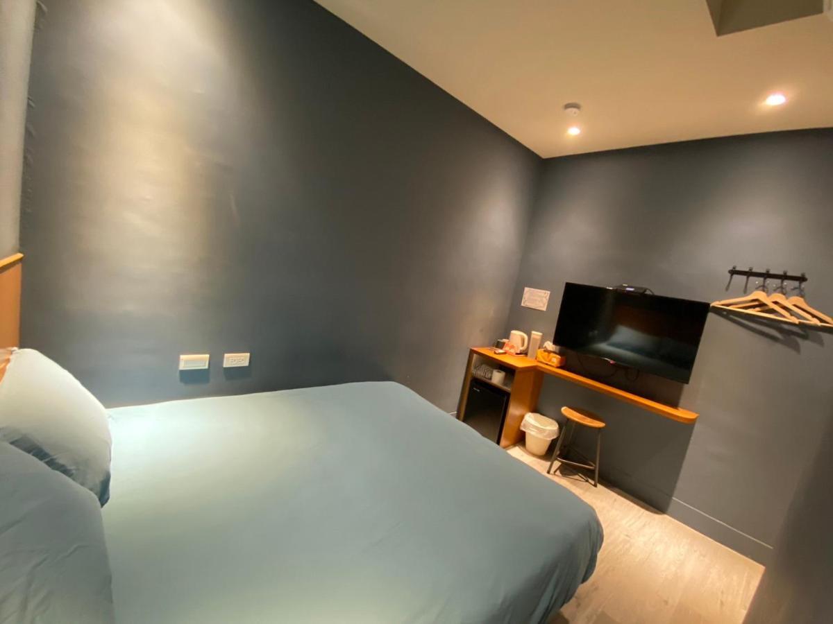 良文旅2館ryou Hotel Vintage - II Tainan Zewnętrze zdjęcie