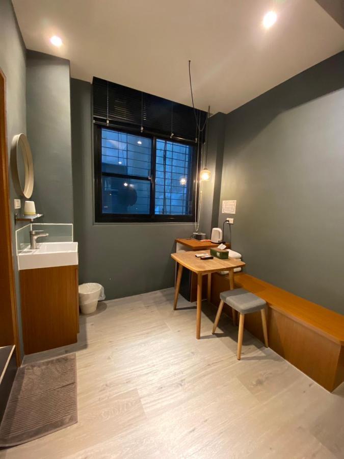 良文旅2館ryou Hotel Vintage - II Tainan Zewnętrze zdjęcie