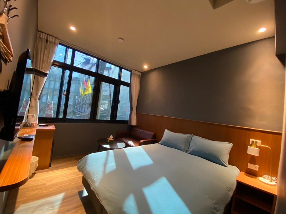良文旅2館ryou Hotel Vintage - II Tainan Zewnętrze zdjęcie